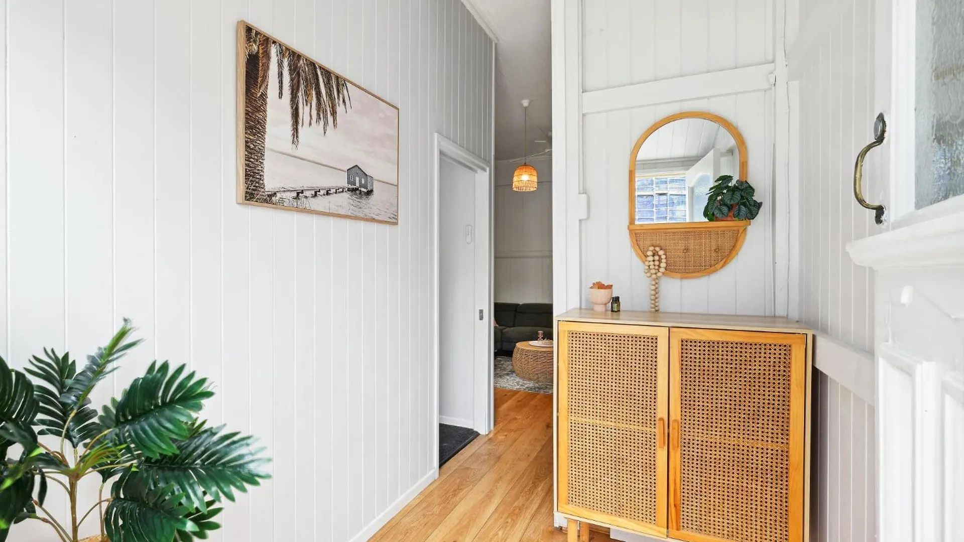 Holiday home Gorgeous 3-Bed Family Home By Oxenham Park & Shops Brisbane